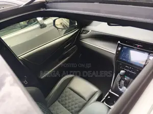 Toyota Harrier 2018 Black