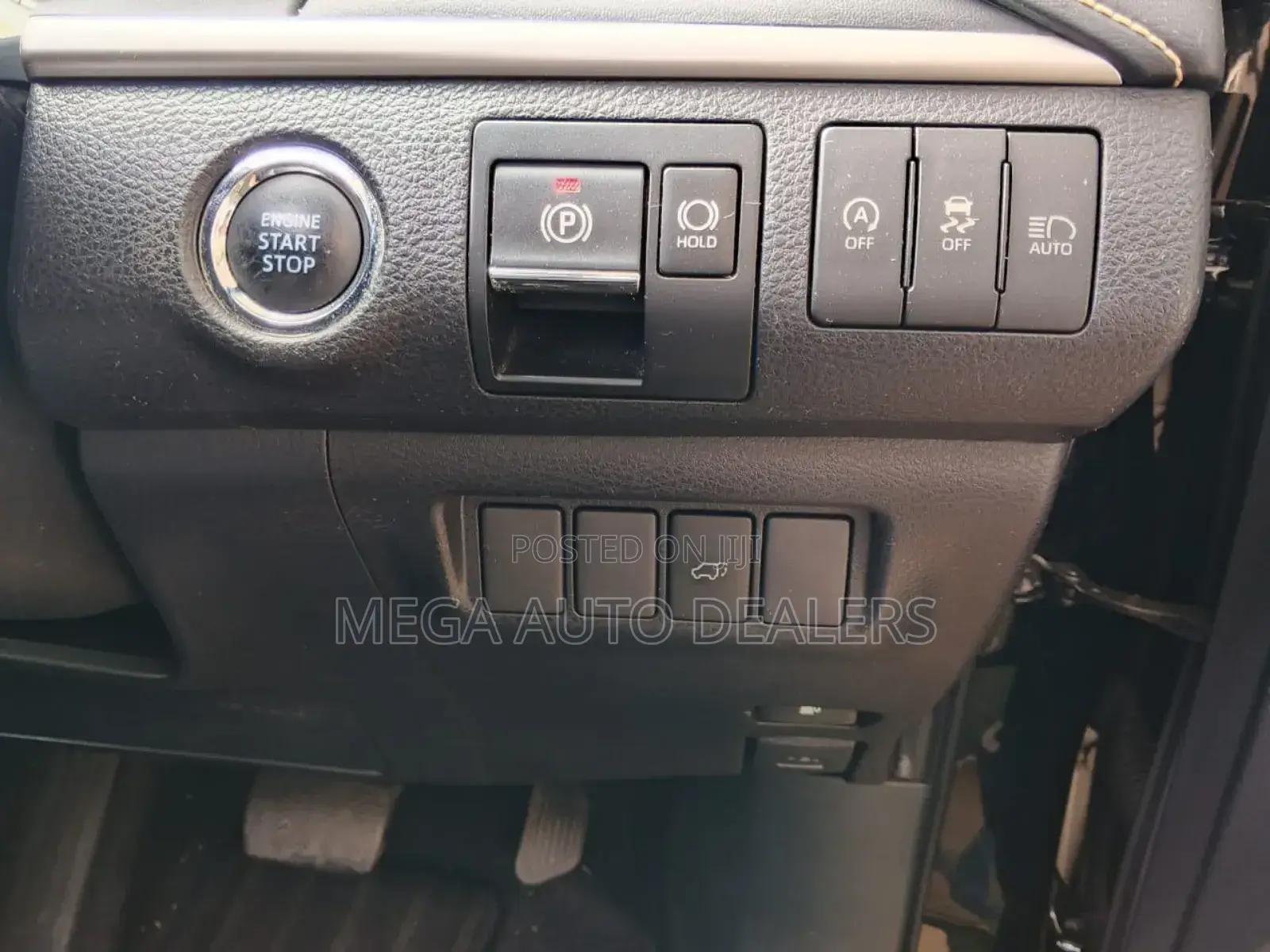 Toyota Harrier 2018 Black