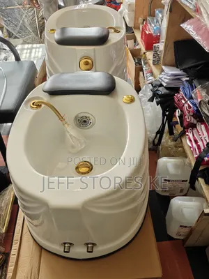 Executive Oval Gold White Footbath