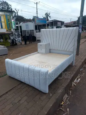 White Modern Bed 5 by 6 Ft With Side Drawers