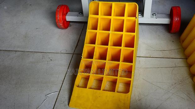 Heavy-duty Wheel Chocks - main view