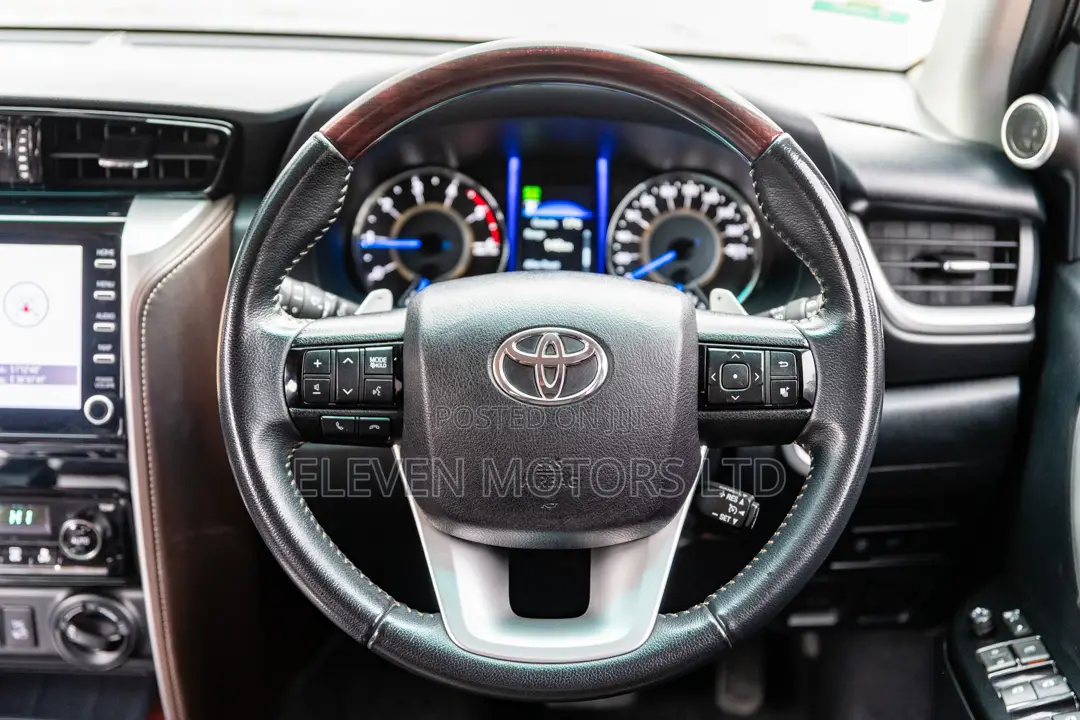 Toyota Fortuner 2020 Brown