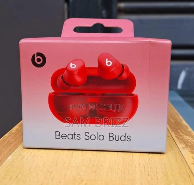 Beats Solo Buds - main view