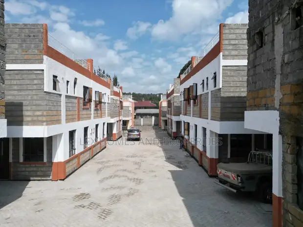 3bdrm Maisonette in Rimpa for sale