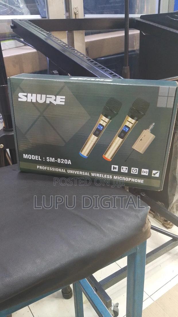Shure Model Sm -820a Professionaluniversalwirelessmicrophone