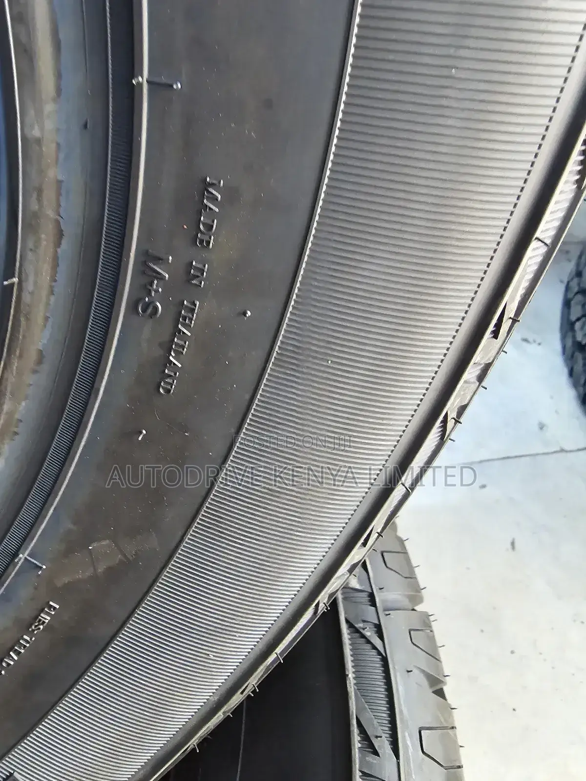 265/60r18 Armstrong All Terrain Tire