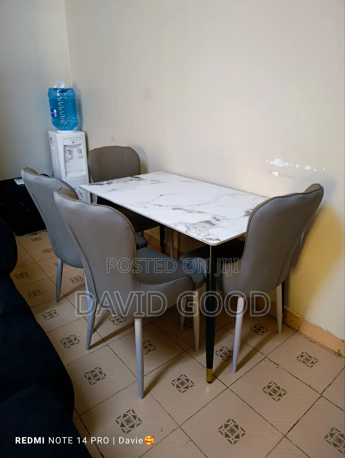 Dining Table 4seats