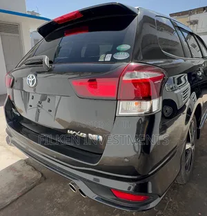 Toyota Corolla Fielder 1.5 Hybrid FWD 2019 Black