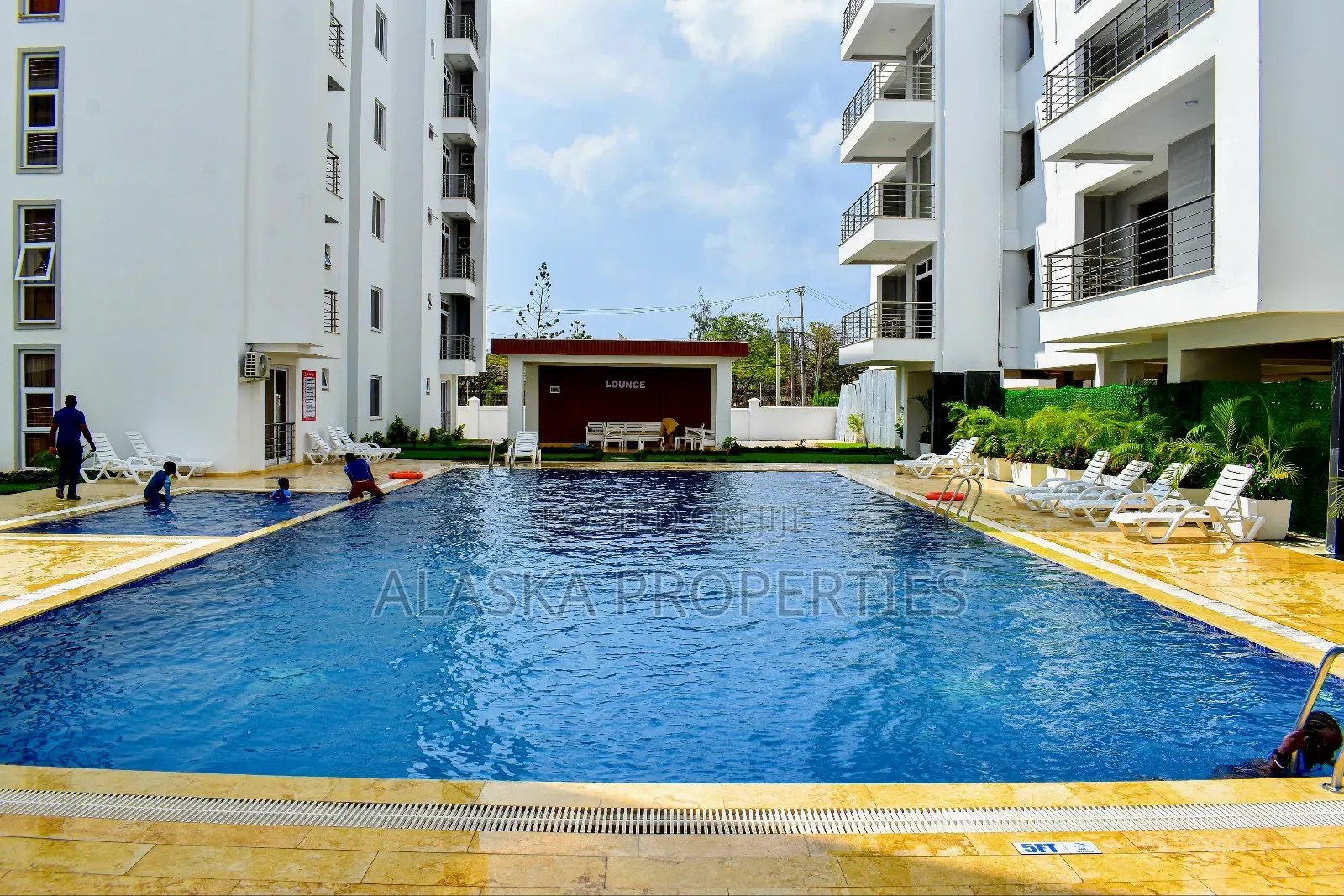 Furnished 6bdrm Penthouse to Let in Nyali Estate