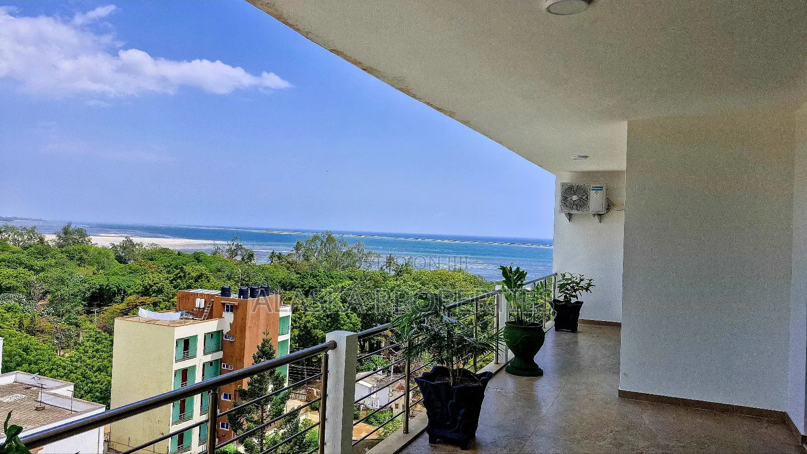 Furnished 6bdrm Penthouse to Let in Nyali Estate