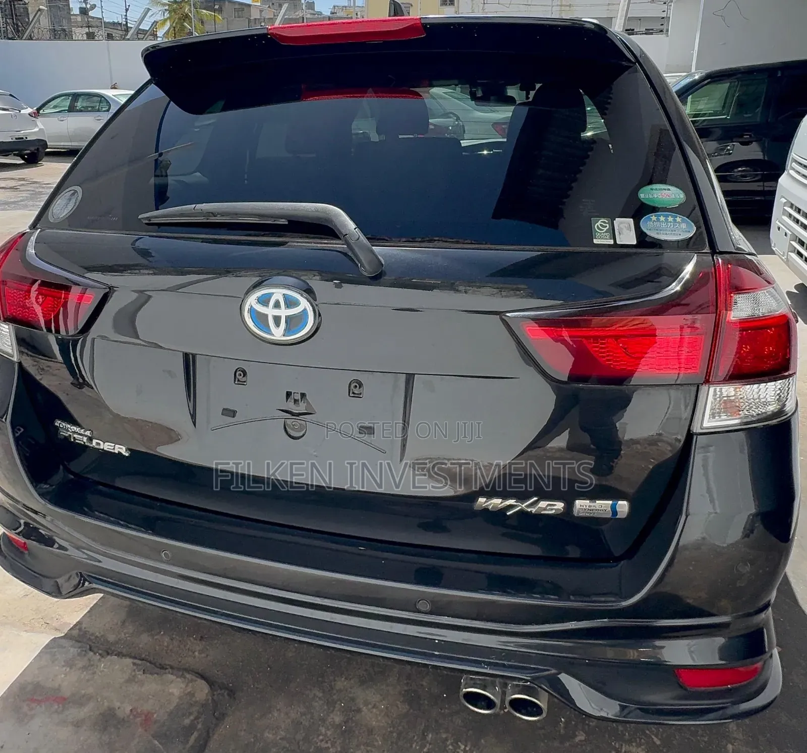 Toyota Corolla Fielder 1.5 Hybrid FWD 2019 Black