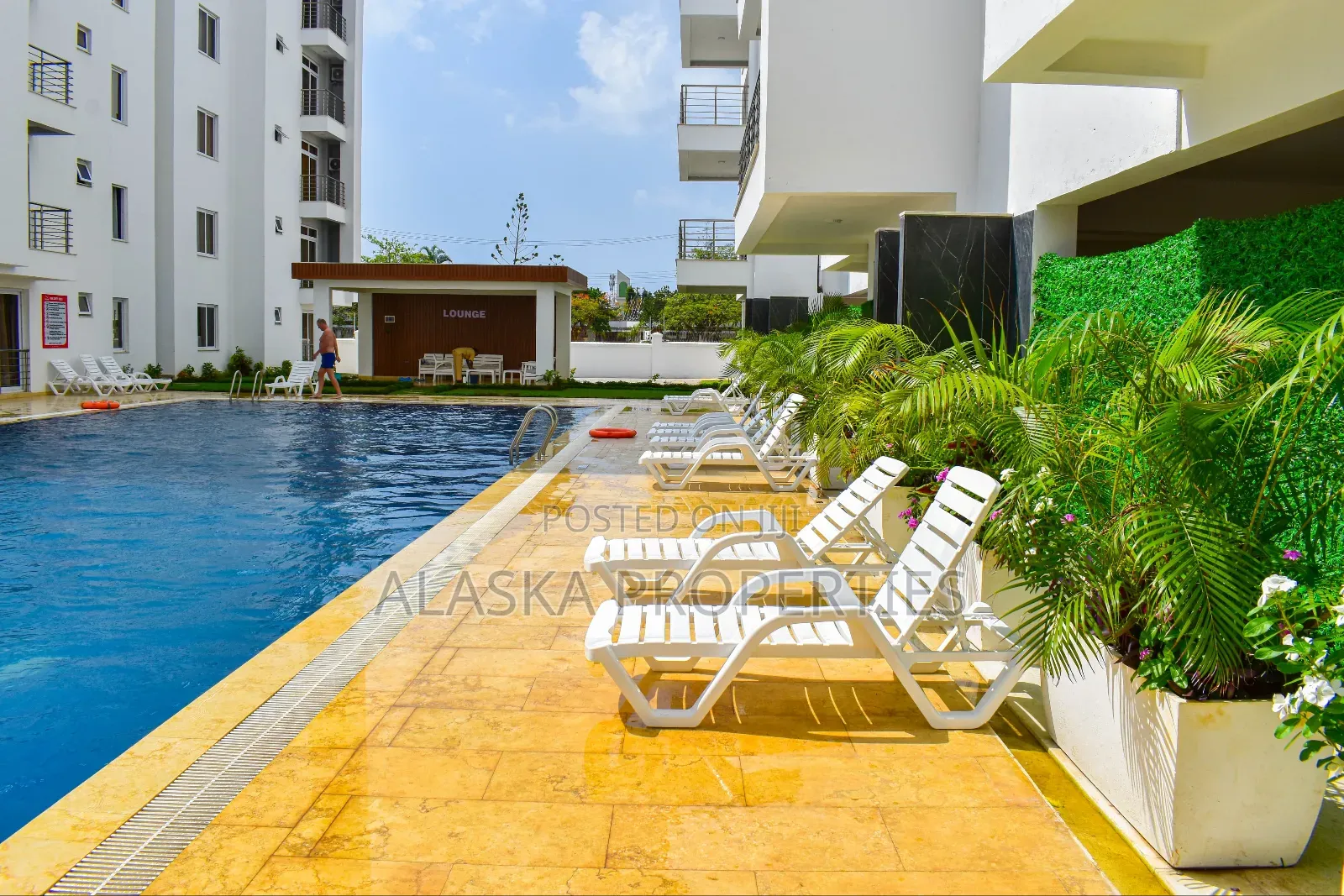 Furnished 6bdrm Penthouse to Let in Nyali Estate