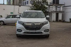 Honda Vezel 1.5 Hybrid 2WD 2018 White