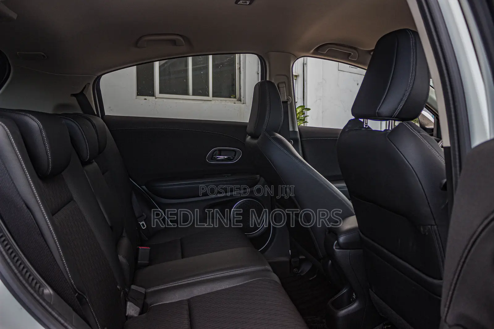 Honda Vezel 1.5 Hybrid 2WD 2018 White