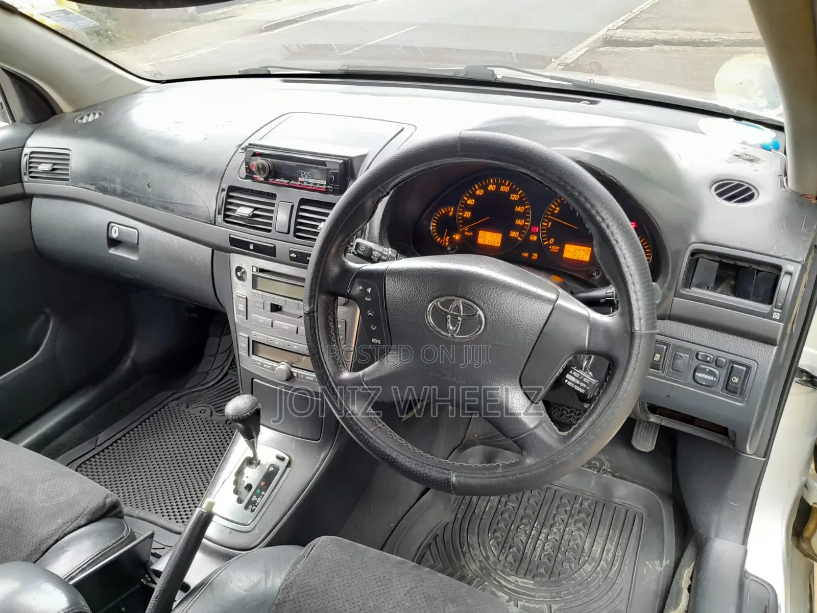 Toyota Avensis 2.4 VVT-i Executive 2006 Silver