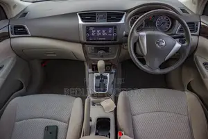 Nissan Sylphy 2018 Red