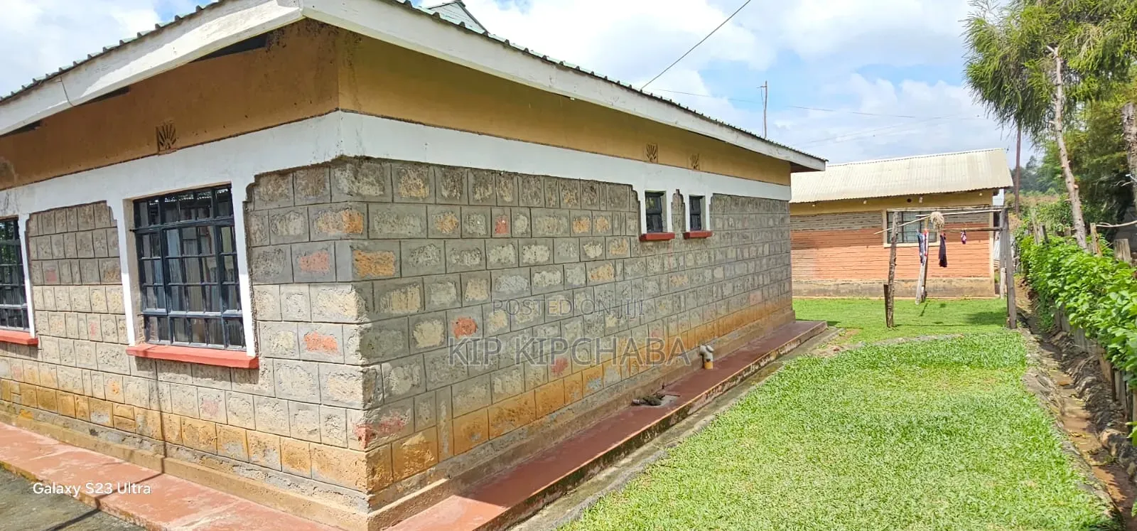 3bdrm Bungalow in Kapseret for sale