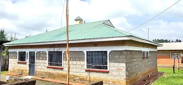 3bdrm Bungalow in Kapseret for sale - thumbnail 4