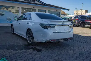 Toyota Mark X 2.5 RWD 2018 White