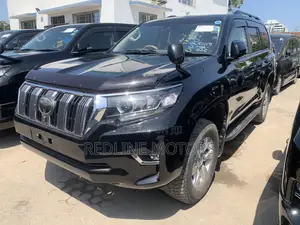Toyota Land Cruiser Prado 2.7 2018 Matt Black