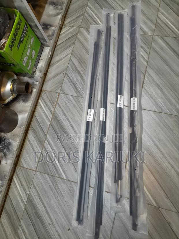 Premio Weather Strips - main view