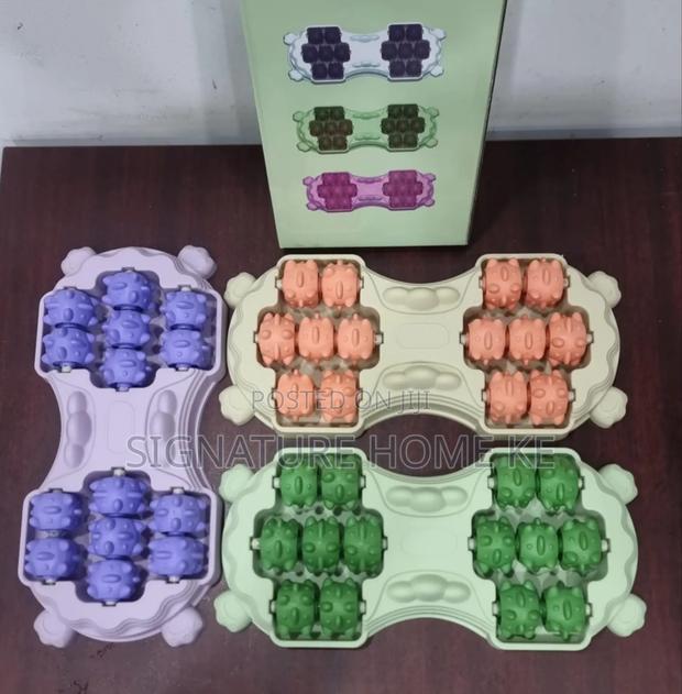 Manual Stepping 14 Roller Foot Massager - main view