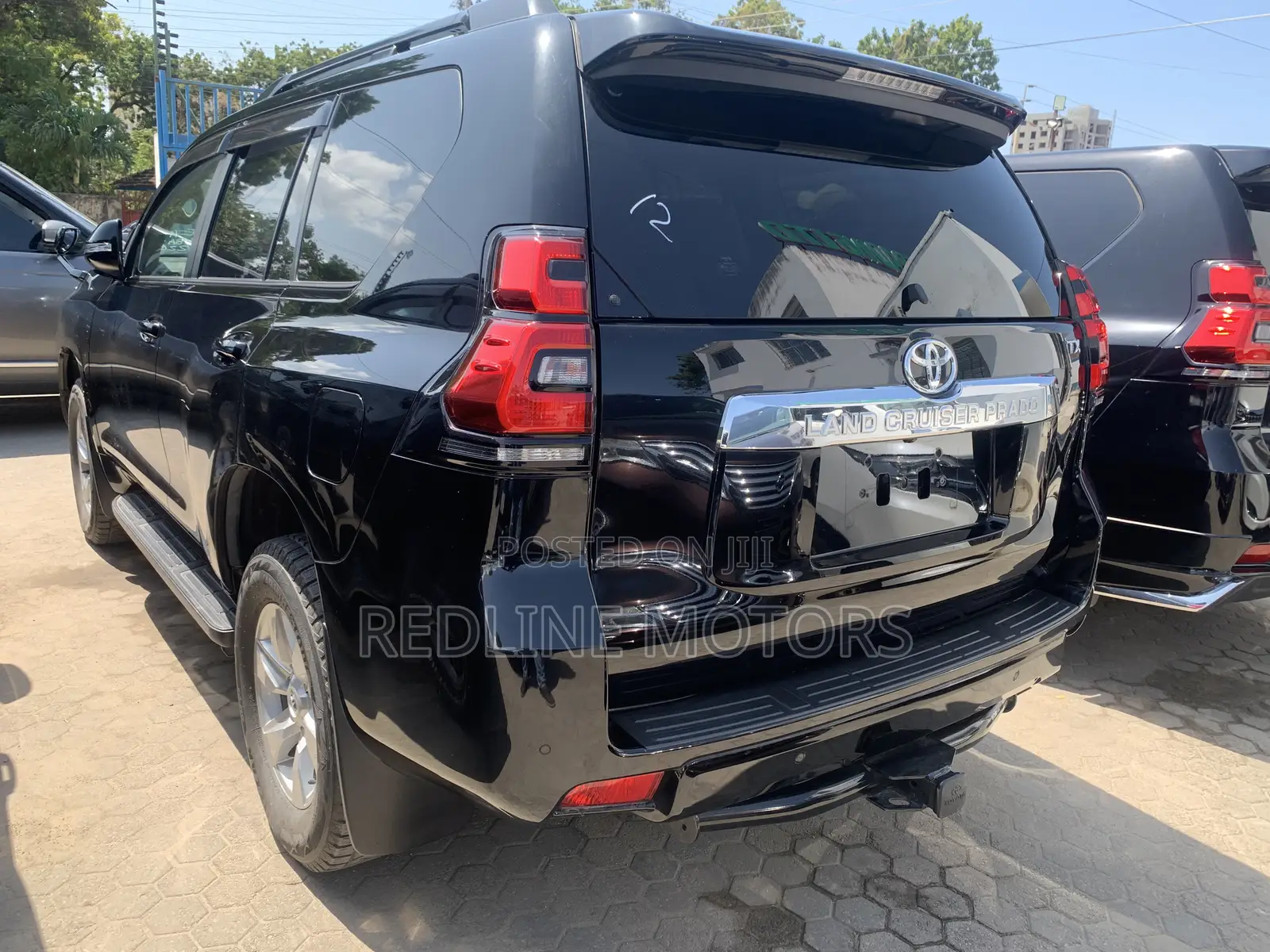 Toyota Land Cruiser Prado 2.7 2018 Matt Black