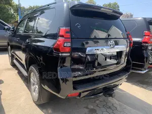 Toyota Land Cruiser Prado 2.7 2018 Matt Black