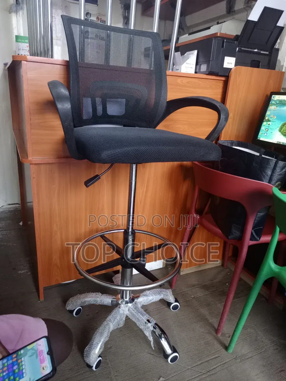 Adjustable Height With Footrest Counter Chairs
