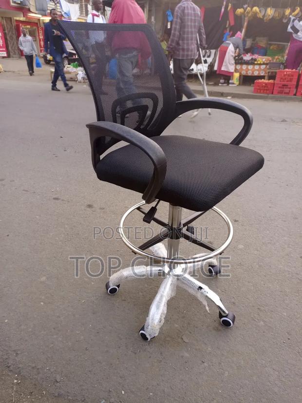 Adjustable Height With Footrest Counter Chairs - thumbnail 2