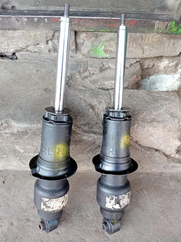 Subaru Forester Sh Rear Shock Absorbers - thumbnail 2