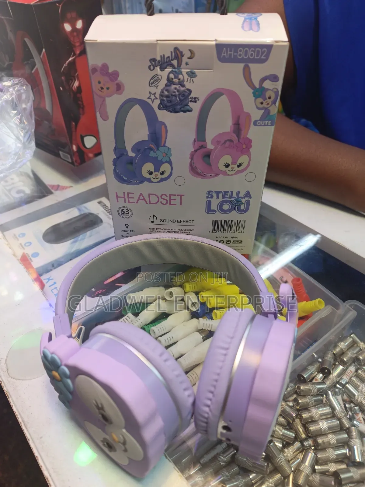 Purple Colour Wireless Headphones /Kids Headset