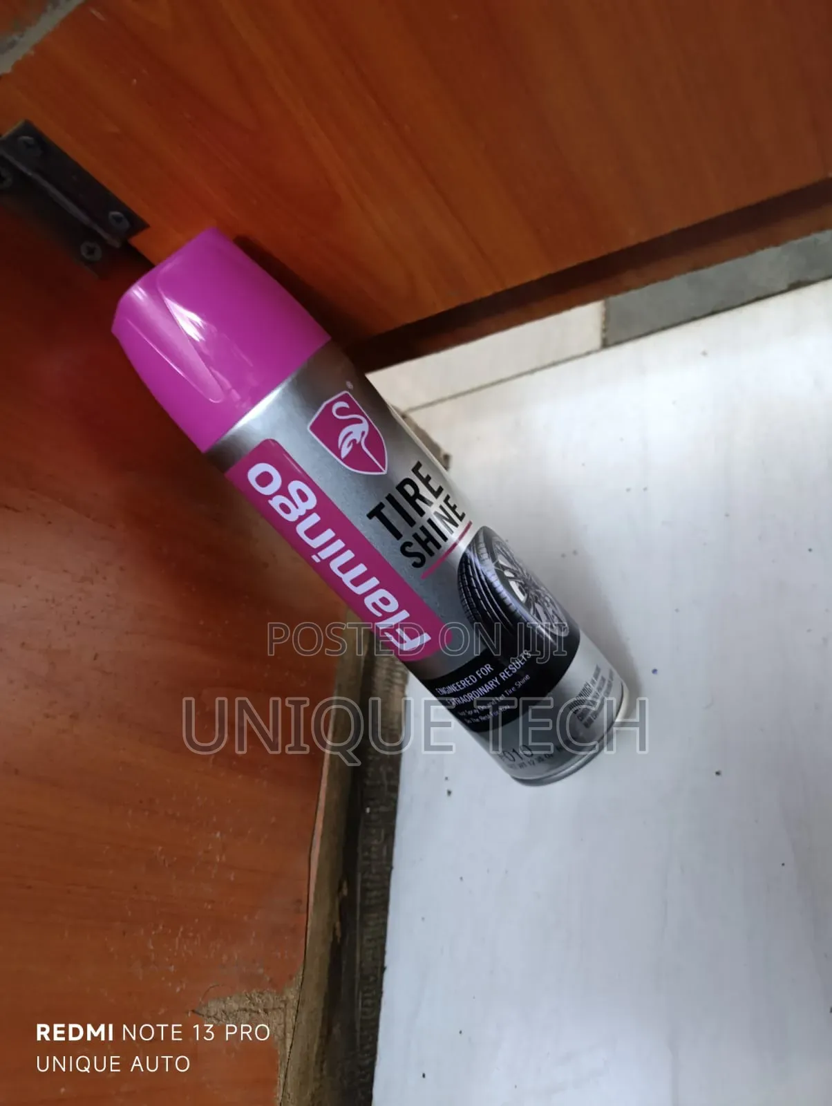Flamingo Tire Shine – Restores Faded Tires Instantly