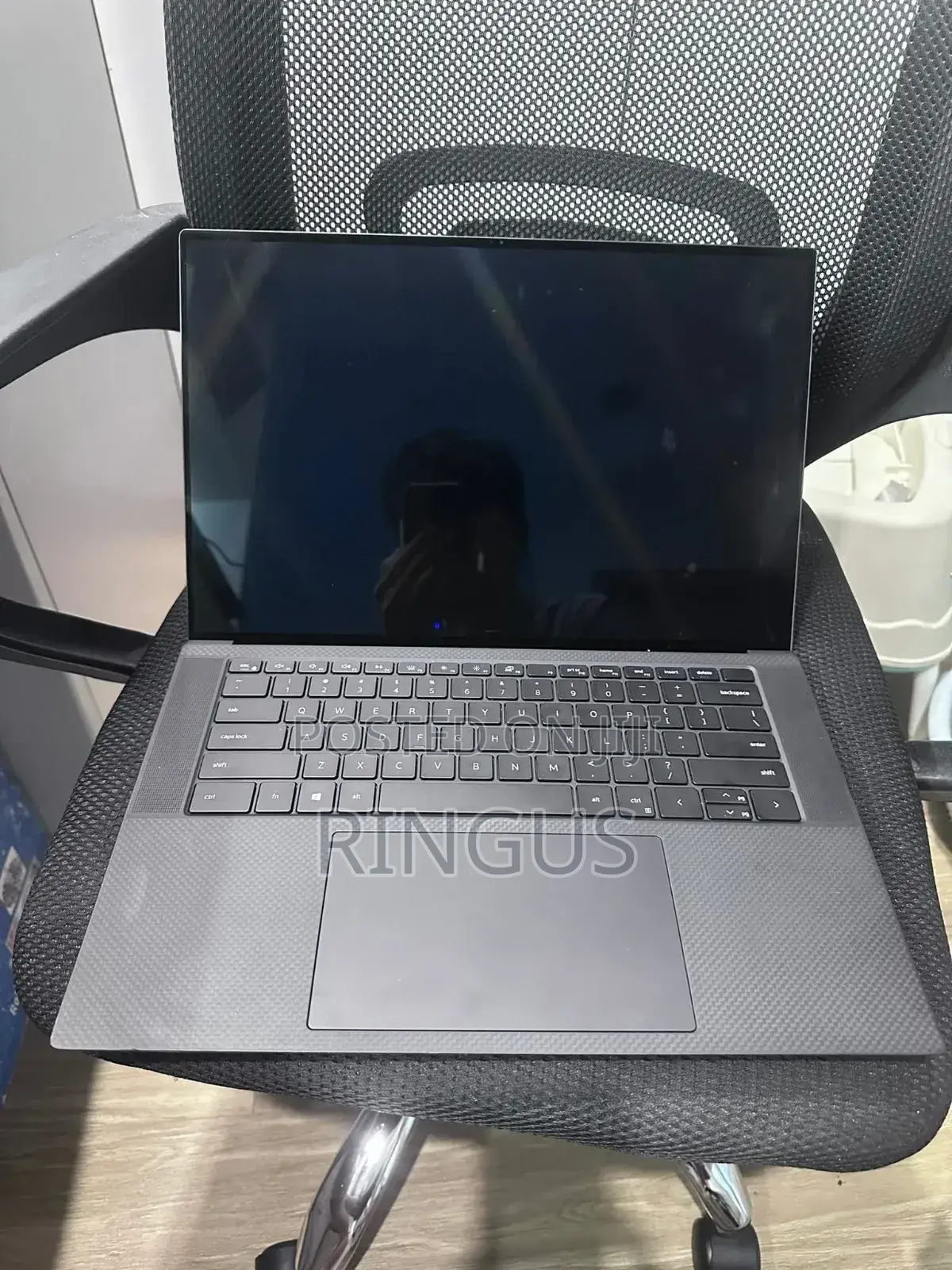 Laptop Dell Precision 5550 16GB Intel Core I7 SSD 512GB