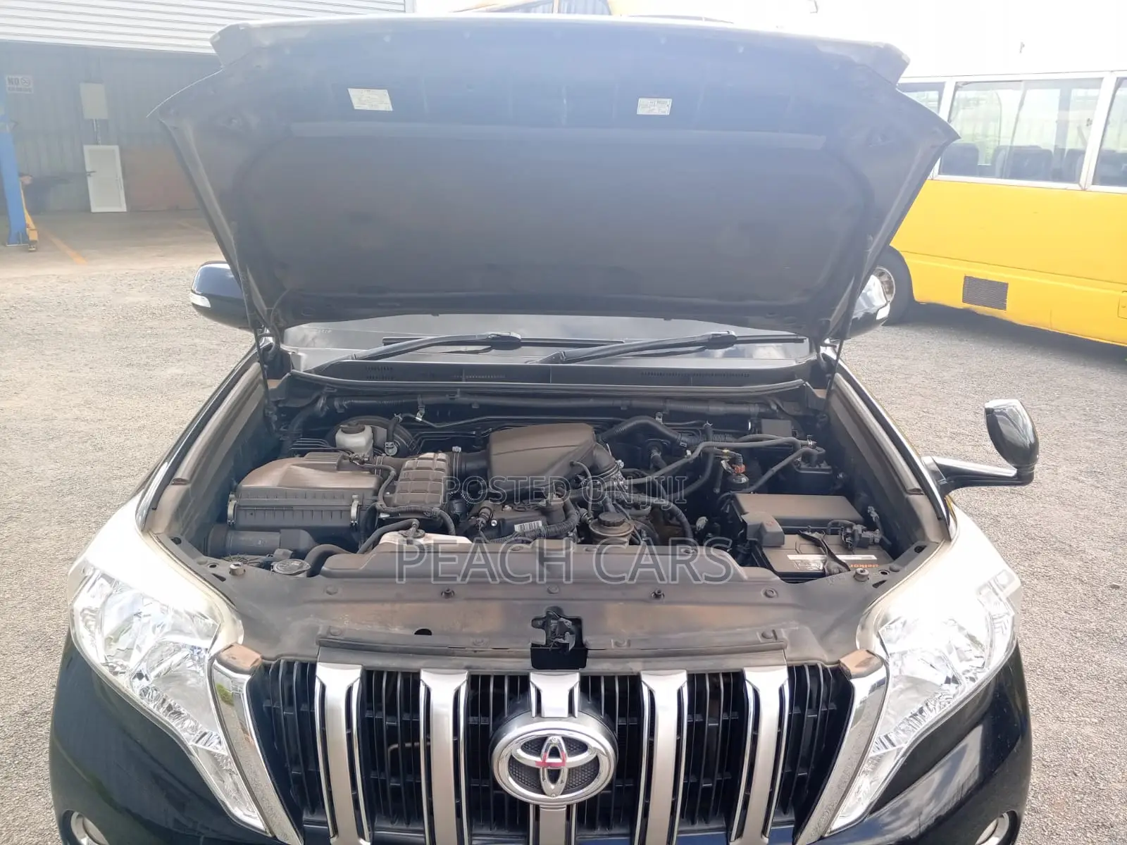 Toyota Land Cruiser Prado 2.7 2017 Black