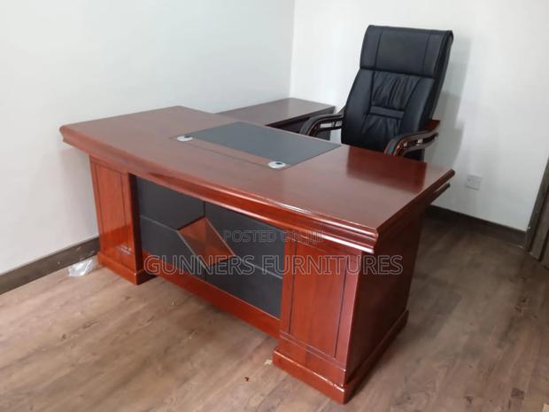 Executive Office Desk 1.6metres.