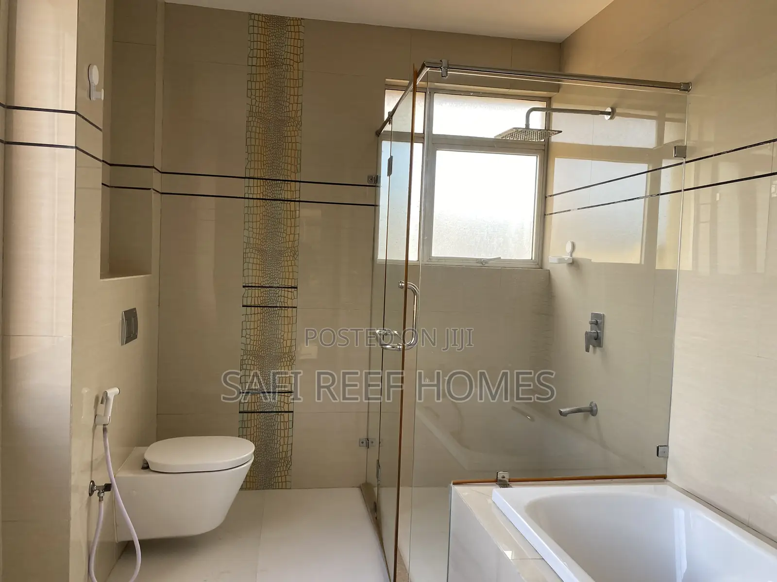 4bdrm Penthouse in Nyali for rent