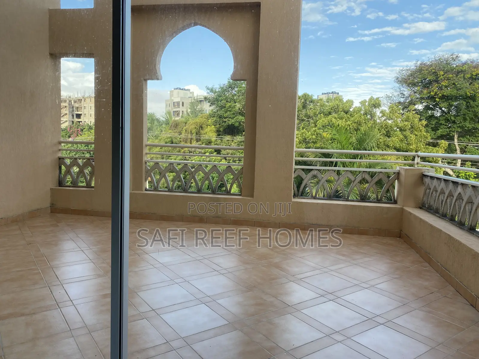 4bdrm Penthouse in Nyali for rent