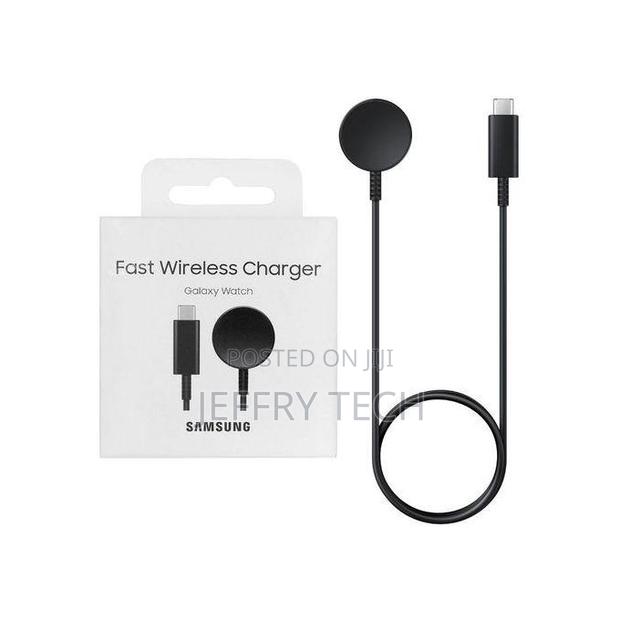 Samsung Fast Wireless Charger Usb C Interface for Galaxy Wa - main view