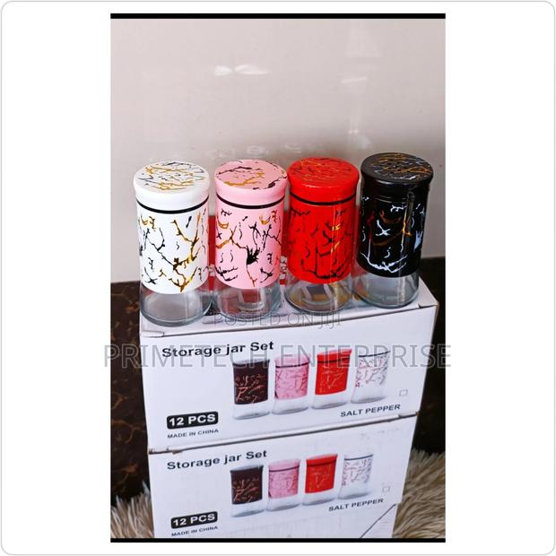 Salt Shakers - main view