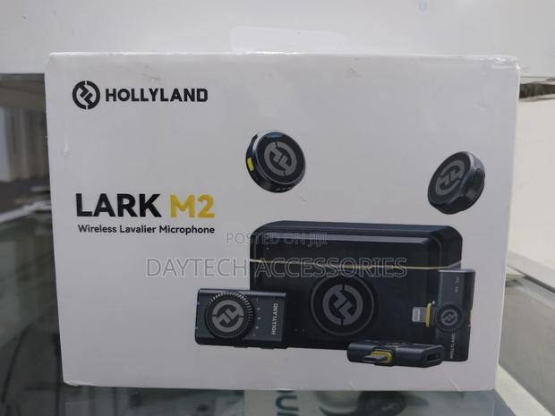 Hollyland Lark M2 Duo 2-Person Wireless Microphone (2.4 Ghz)