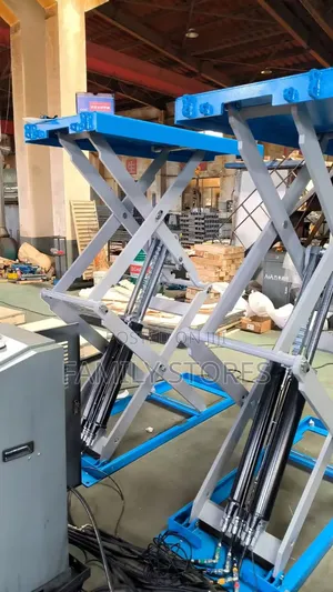Commercial Car Scissor Lift Machine 3500kg 1.8m Height Rise