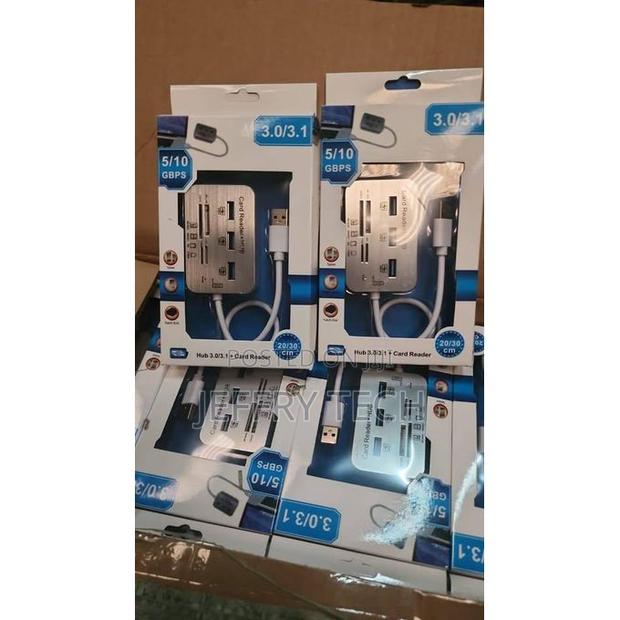 3 Port Usb Hub + Card Reader - main view