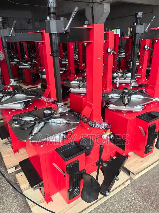 Heavy Duty Tyre Changer Machine Electric Three Phase 24inch - thumbnail 2
