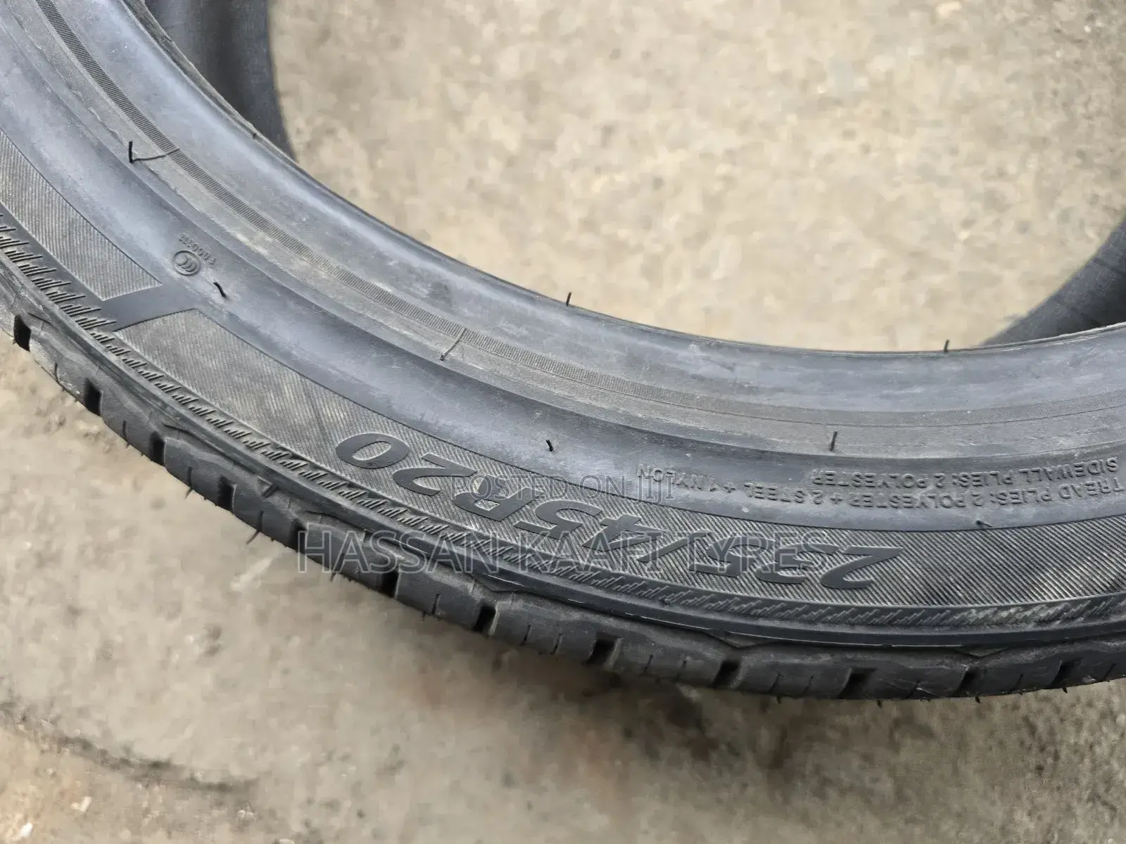 235/45r20 Galaxia Tyre