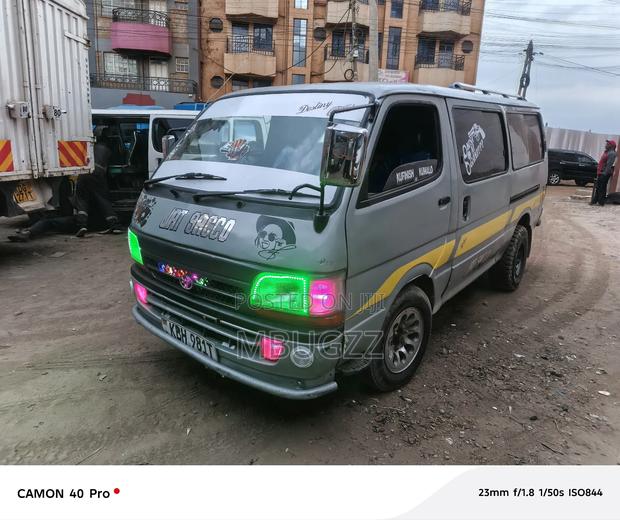 Toyota HiAce 2005 Grey - thumbnail 14