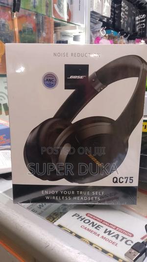 Bose Quietcomfort Wireless Headphones. - thumbnail 2