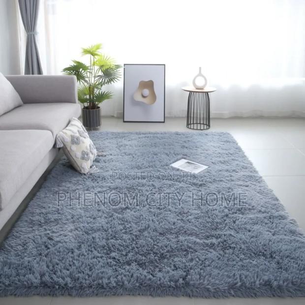 Fluffy Affordable Elegant Carpets Available