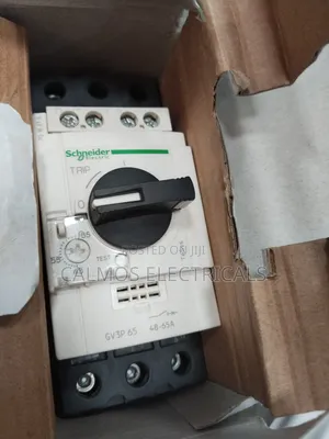 Manual Circuit Breaker