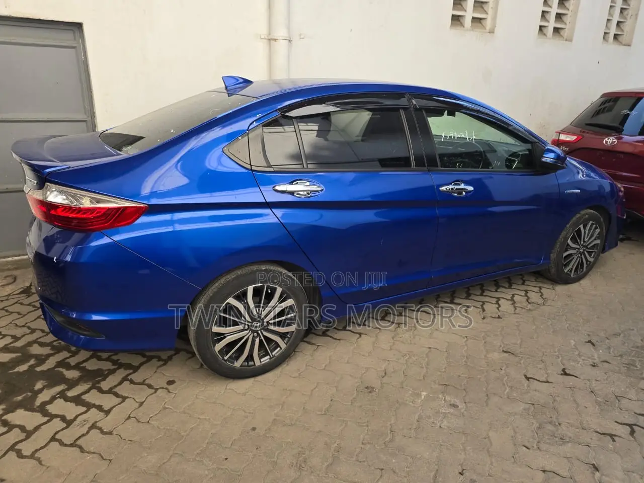 Honda Grace 1.5 Hybrid FWD 2018 Blue